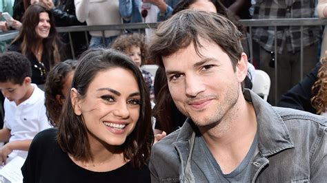 Mila Kunis and Ashton Kutcher’s Complete。